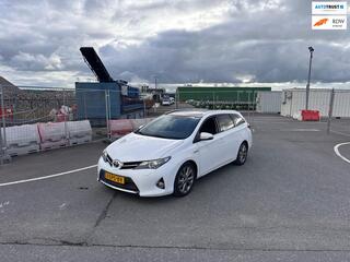Toyota Auris Touring Sports