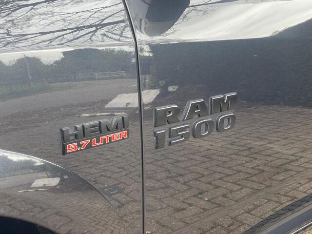 Dodge 1500 Ram 5.7 V8 Crew Cab 5'7|Full option|