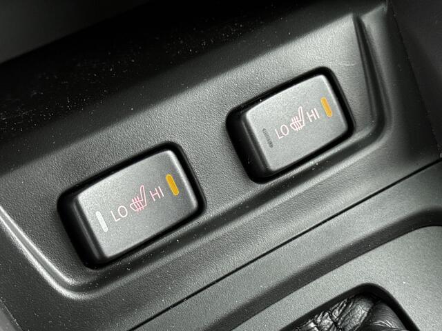 Suzuki Vitara 1.5 Hybrid Style | 17 Velgen | Elek.Inkl.Spiegels | Parkeersensoren | Navigatie