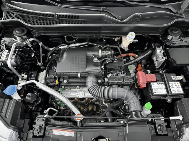 Suzuki Vitara 1.5 Hybrid Style | 17 Velgen | Elek.Inkl.Spiegels | Parkeersensoren | Navigatie