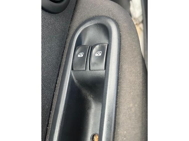 Renault Clio 1.2-16V Special Line airco cv
