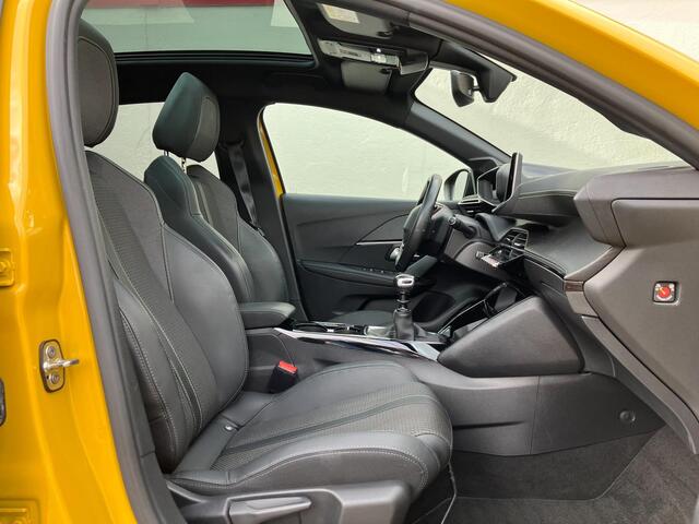 Peugeot 208 1.2 PureTech GT-Line incl BOVAG garantie en aflveringsbeurt