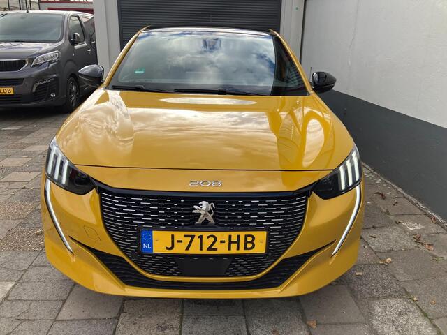 Peugeot 208 1.2 PureTech GT-Line incl BOVAG garantie en aflveringsbeurt
