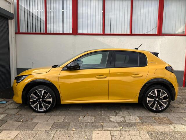 Peugeot 208 1.2 PureTech GT-Line incl BOVAG garantie en aflveringsbeurt