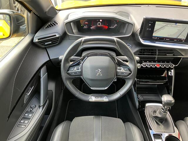 Peugeot 208 1.2 PureTech GT-Line incl BOVAG garantie en aflveringsbeurt