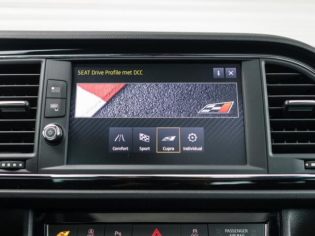 Seat Leon ST 2.0 TSI CUPRA 300 4DRIVE PANO CAMERA SEATSOUND