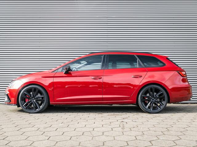 Seat Leon ST 2.0 TSI CUPRA 300 4DRIVE PANO CAMERA SEATSOUND