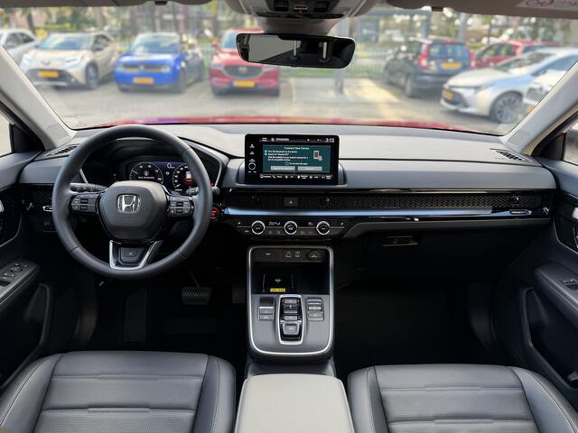 Honda CR-V 2.0 e:HEV Elegance � 2.000,- KORTING Dodehoekdetectie, Parkeersensoren, Lederen bekleding, Panoramadak