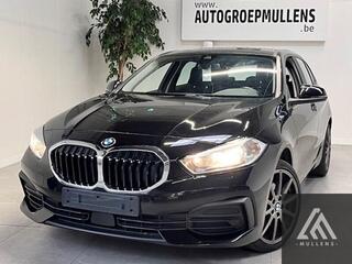 BMW 1-SERIE 118i