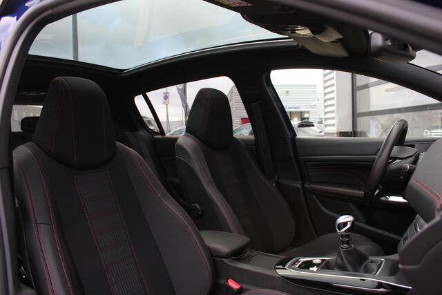 Peugeot 308 1.2 PureTech GT-line / Carplay / Camera / Keyless / N.A.P.