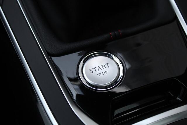 Peugeot 308 1.2 PureTech GT-line / Carplay / Camera / Keyless / N.A.P.