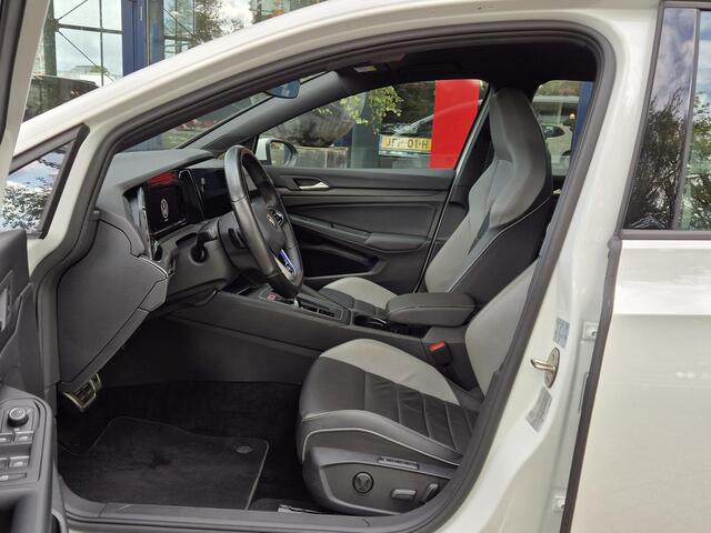 Volkswagen Golf 1.4 eHybrid GTE | SOH 93,6% Digitaal Dashboard | Leer | Stoel + Stuurverwarming + Stoelkoeling| Navigatie | Climate Control | Parkeersensoren