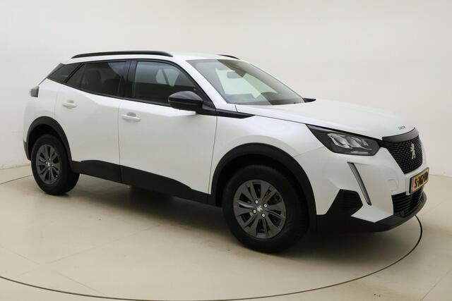Peugeot 2008 1.2T Style 100pk | Parkeer Camera Achter | Navigatie | Privacy Glas Achter | Cruise Control | Full LED |  Lichtmetalen Velgen 16'' | Apple Carpla