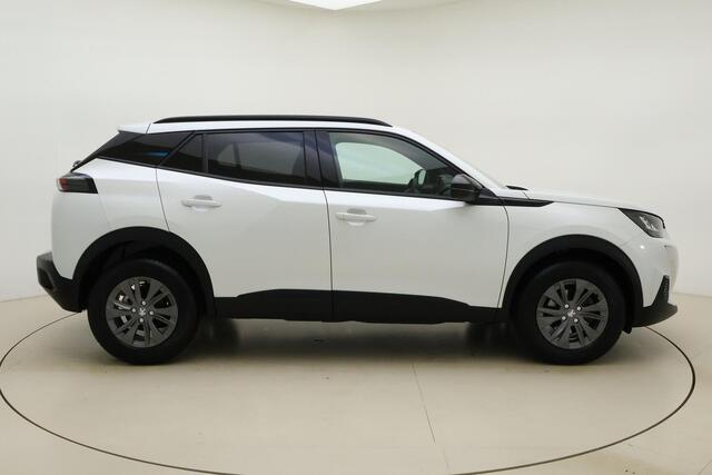 Peugeot 2008 1.2T Style 100pk | Parkeer Camera Achter | Navigatie | Privacy Glas Achter | Cruise Control | Full LED |  Lichtmetalen Velgen 16'' | Apple Carpla