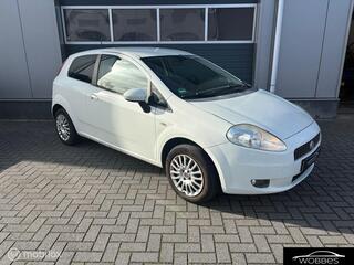 FIAT GRANDE PUNTO 1.4 Active