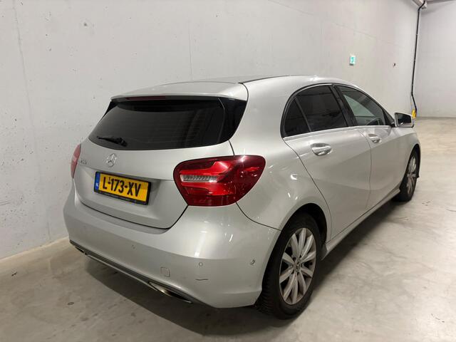 Mercedes-Benz A-Klasse 200 AMG Leer Automaat Camera Navi Stoelverw.