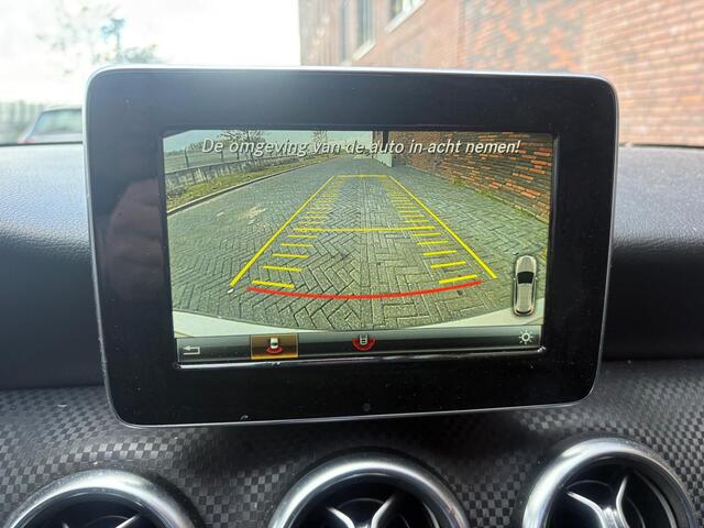 Mercedes-Benz A-Klasse 200 AMG Leer Automaat Camera Navi Stoelverw.