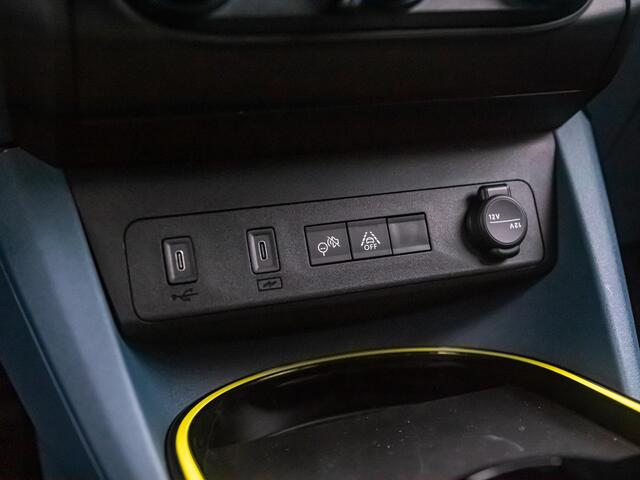 Fiat Panda Grande 1.2 Hybrid Edizione Nero | Automaat | PDC | Airco | Apple Carplay | Cruise | Pack Style