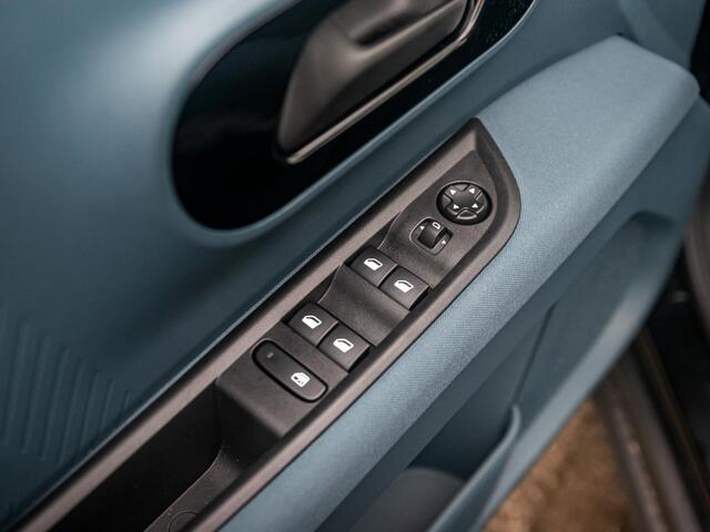 Fiat Panda Grande 1.2 Hybrid Edizione Nero | Automaat | PDC | Airco | Apple Carplay | Cruise | Pack Style