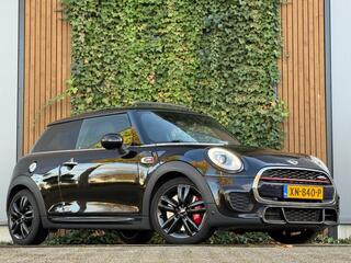 MINI John Cooper Works Mini 2.0 Chili|PANO|HEAD UP|231PK|JCW|HARMAN KARDON