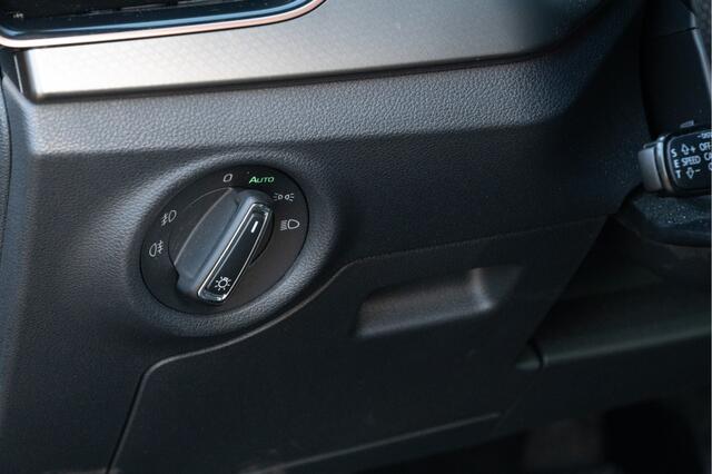 Skoda Scala 1.0 TSI Business Edition DSG | Navi | Camera | ACC | Dodehoek | Keyless | Elek. Achterklep | Stoel-Stuurverw.