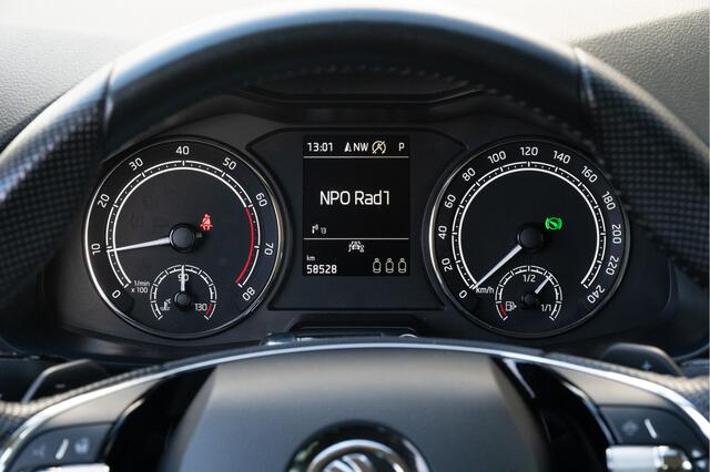 Skoda Scala 1.0 TSI Business Edition DSG | Navi | Camera | ACC | Dodehoek | Keyless | Elek. Achterklep | Stoel-Stuurverw.