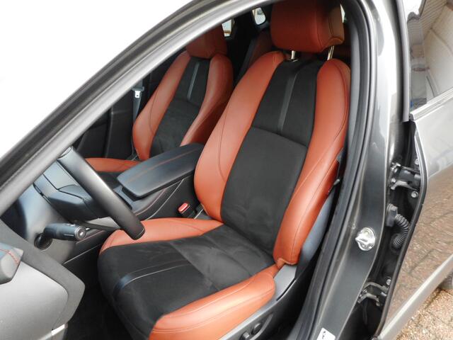 Mazda CX-30 2.0 e-SkyActiv-G M Hybrid Nagisa