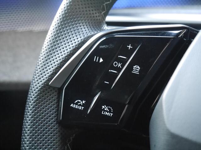 Peugeot 3008 1.2 Hybrid 136 GT | Stoel en stuurverwarming | Rondom Camera | Adaptive cruise control | Automaat | Keyless entry en start | Full led | Navigati