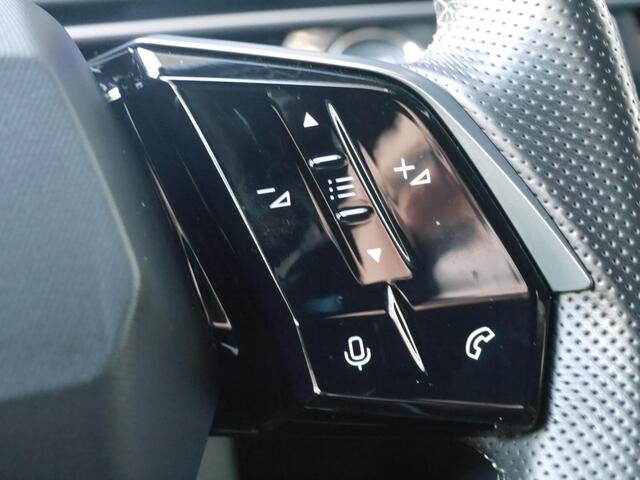 Peugeot 3008 1.2 Hybrid 136 GT | Stoel en stuurverwarming | Rondom Camera | Adaptive cruise control | Automaat | Keyless entry en start | Full led | Navigati