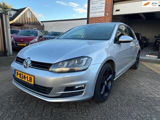Volkswagen Golf VII