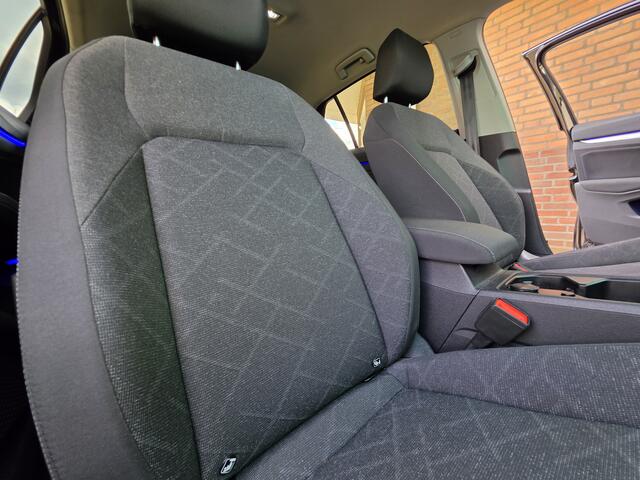 Volkswagen Golf 1.0 TSi, NL auto Carplay Digi Dash Spoilerset VAKANTIEGELD WEKEN