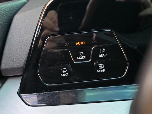 Volkswagen Golf 1.0 TSi, NL auto Carplay Digi Dash Spoilerset VAKANTIEGELD WEKEN