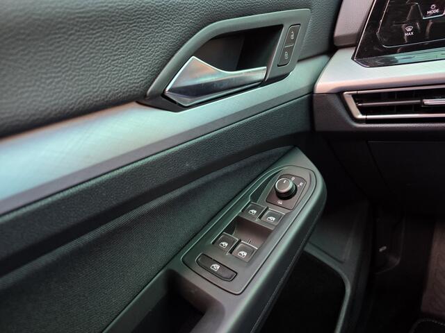Volkswagen Golf 1.0 TSi, NL auto Carplay Digi Dash Spoilerset VAKANTIEGELD WEKEN