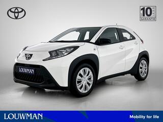 TOYOTA AYGO X 1.0 VVT-i MT Play *NIEUW* | Direct leverbaar! | Private Lease vanaf �249,-  P/Maand |