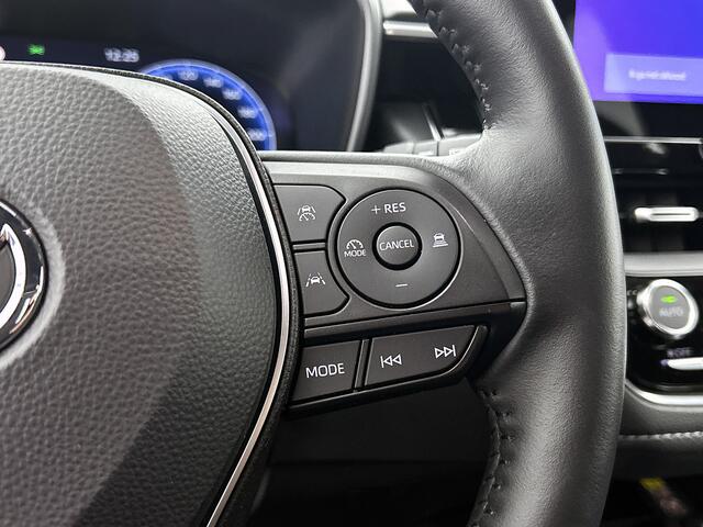 Toyota Corolla Touring Sports Hybrid 140 Active+ Limited | Parkeersensoren V+A | Stoel + Stuurwielverwarming+ ruitenwisser | draadloos telefoon opladen