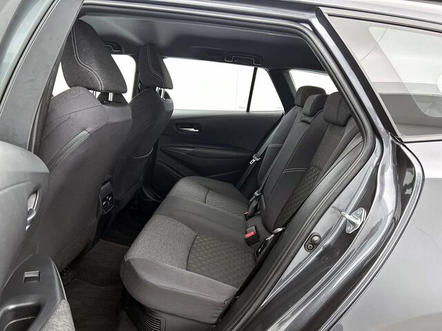 Toyota Corolla Touring Sports Hybrid 140 Active+ Limited | Parkeersensoren V+A | Stoel + Stuurwielverwarming+ ruitenwisser | draadloos telefoon opladen