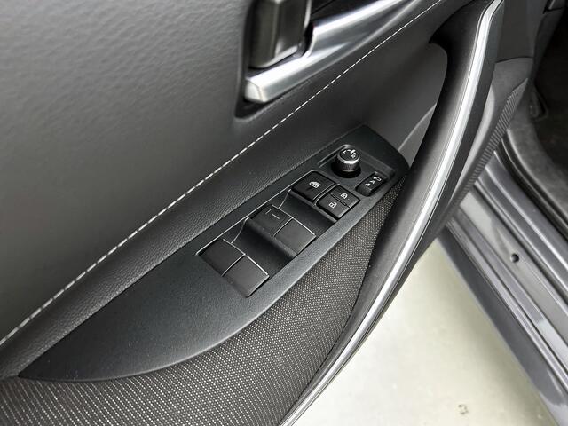 Toyota Corolla Touring Sports Hybrid 140 Active+ Limited | Parkeersensoren V+A | Stoel + Stuurwielverwarming+ ruitenwisser | draadloos telefoon opladen