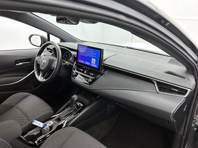 Toyota Corolla Touring Sports Hybrid 140 Active+ Limited | Parkeersensoren V+A | Stoel + Stuurwielverwarming+ ruitenwisser | draadloos telefoon opladen