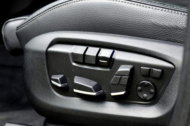 BMW X5 xDrive50i High Executive 7p. Rijklaarprijs-Garantie Panorama dak Leder Navigatie Head-up 20 Inch