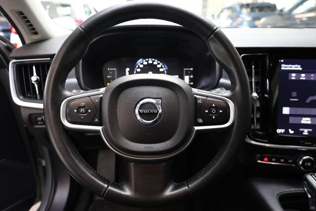 Volvo V90 2.0 T5 Momentum TREKHAAK-ELEC. STOELVERW. NAVI CITY-SAFETY ENZ.