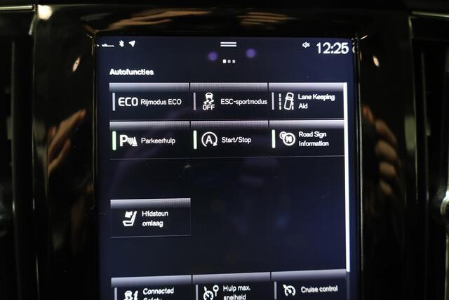 Volvo V90 2.0 T5 Momentum TREKHAAK-ELEC. STOELVERW. NAVI CITY-SAFETY ENZ.
