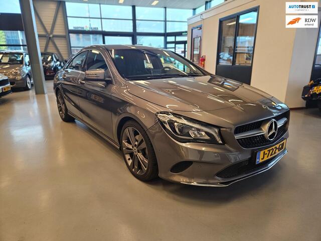 Mercedes-Benz CLA-Klasse 180 Automaat | Afn trekhaak | Carplay optie | Sportief | Luxe