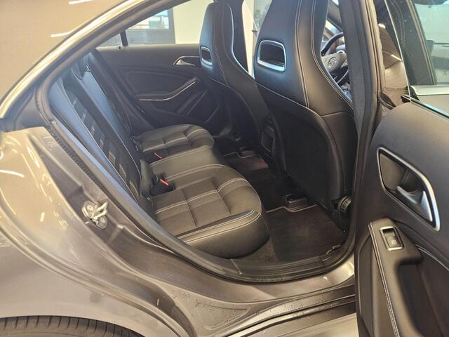 Mercedes-Benz CLA-Klasse 180 Automaat | Afn trekhaak | Carplay optie | Sportief | Luxe