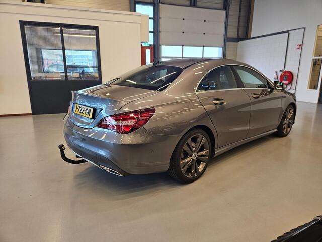 Mercedes-Benz CLA-Klasse 180 Automaat | Afn trekhaak | Carplay optie | Sportief | Luxe