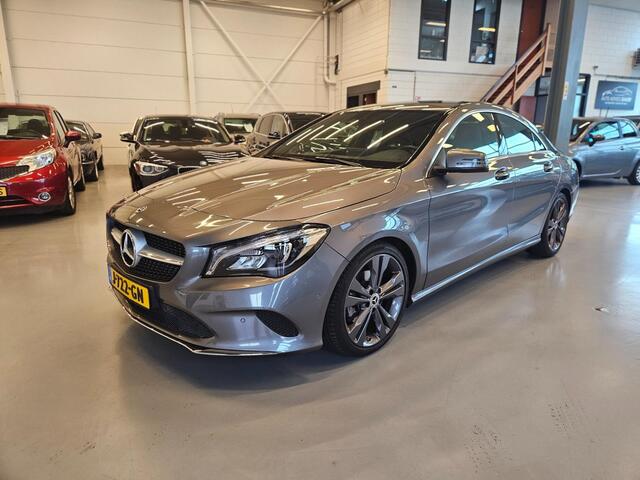 Mercedes-Benz CLA-Klasse 180 Automaat | Afn trekhaak | Carplay optie | Sportief | Luxe
