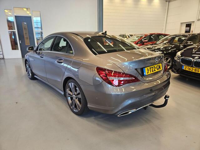 Mercedes-Benz CLA-Klasse 180 Automaat | Afn trekhaak | Carplay optie | Sportief | Luxe