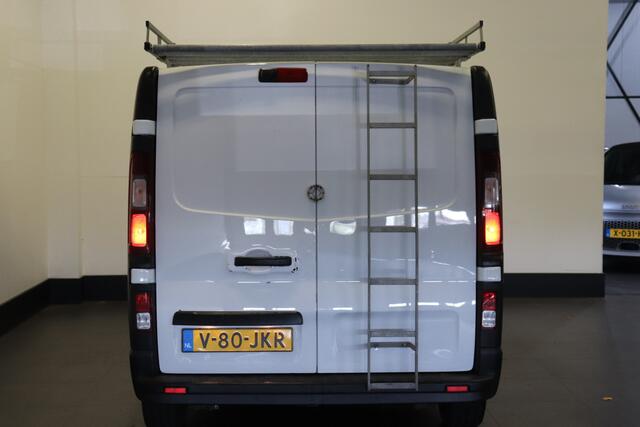 Renault Trafic 2.0 dCi 120PK EURO 6 - Airco - Cruise - Navi - � 10.950,- Excl.