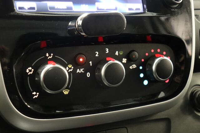 Renault Trafic 2.0 dCi 120PK EURO 6 - Airco - Cruise - Navi - � 10.950,- Excl.