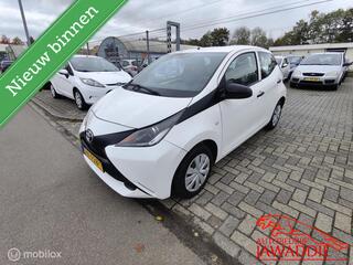 TOYOTA AYGO 1.0 VVT-i x, APK tot 06-05-2027