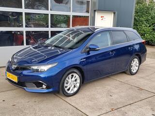Toyota Auris Touring Sports